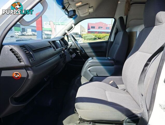 2018 TOYOTA HIACE  TRH221R 