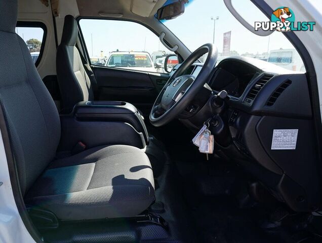 2018 TOYOTA HIACE  TRH221R 