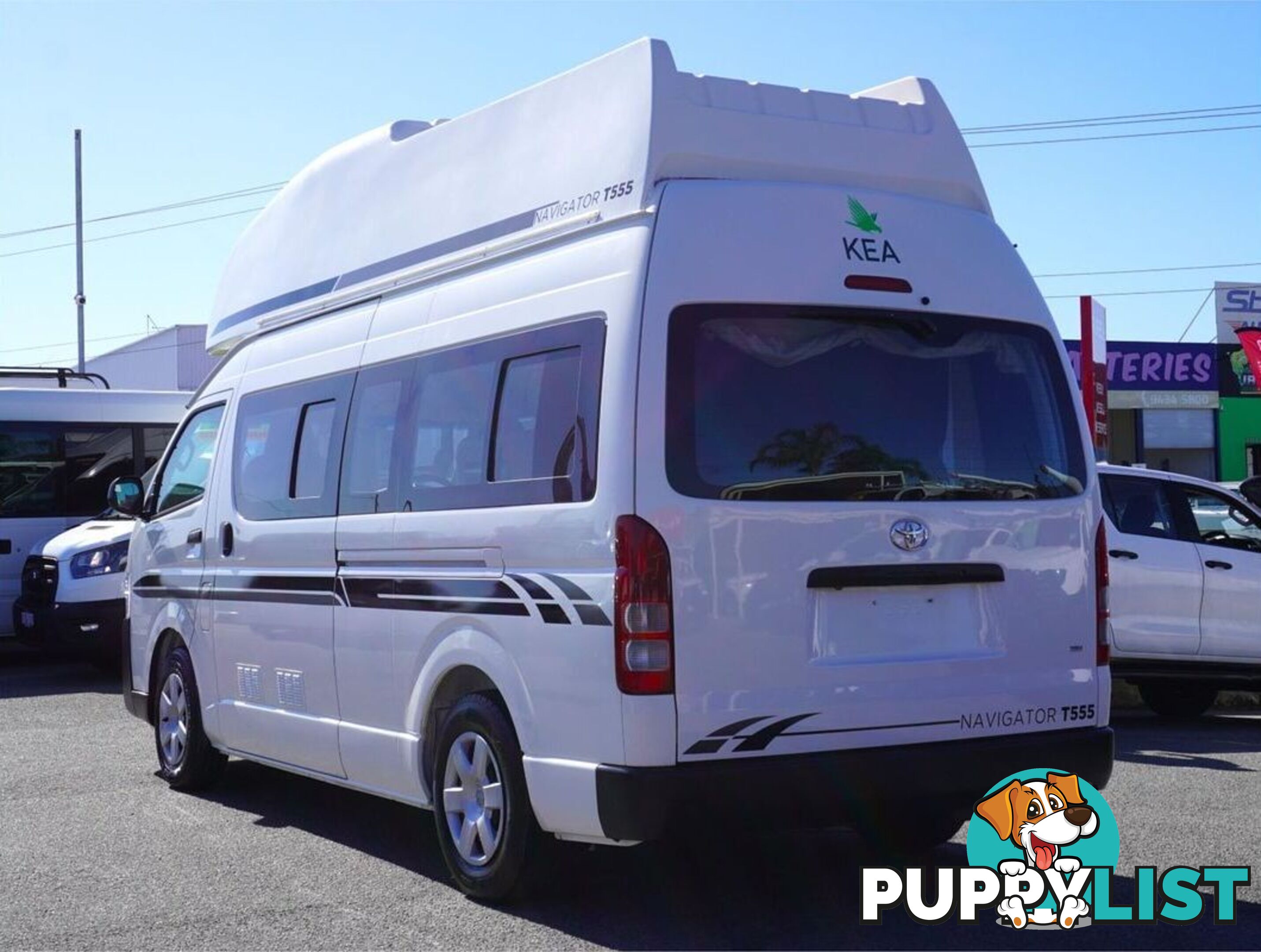2018 TOYOTA HIACE  TRH221R 