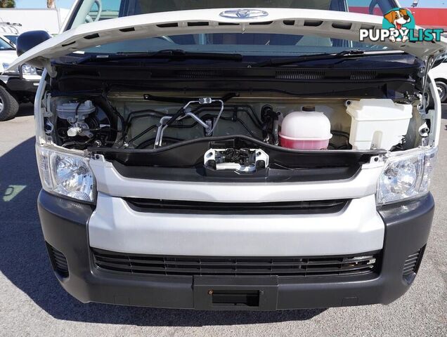 2018 TOYOTA HIACE  TRH221R 