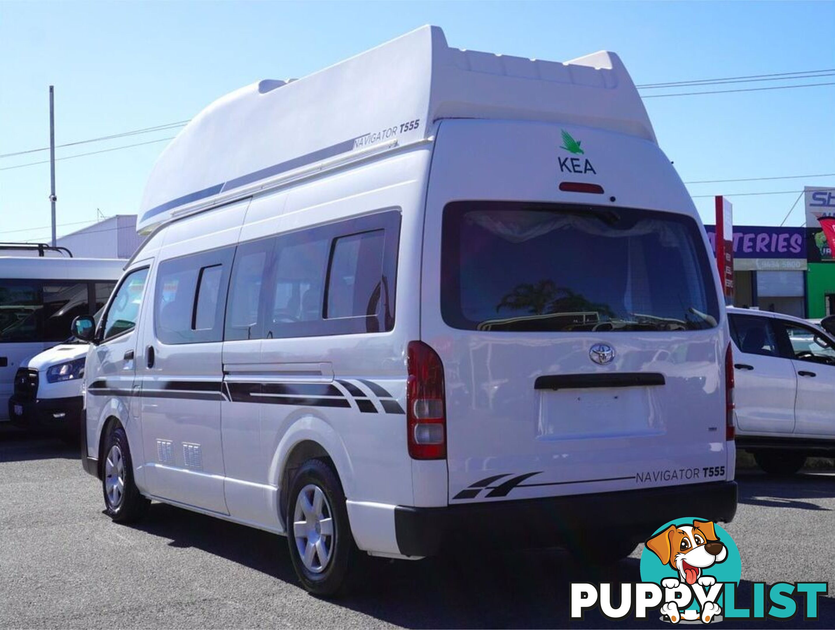 2018 TOYOTA HIACE  TRH221R 
