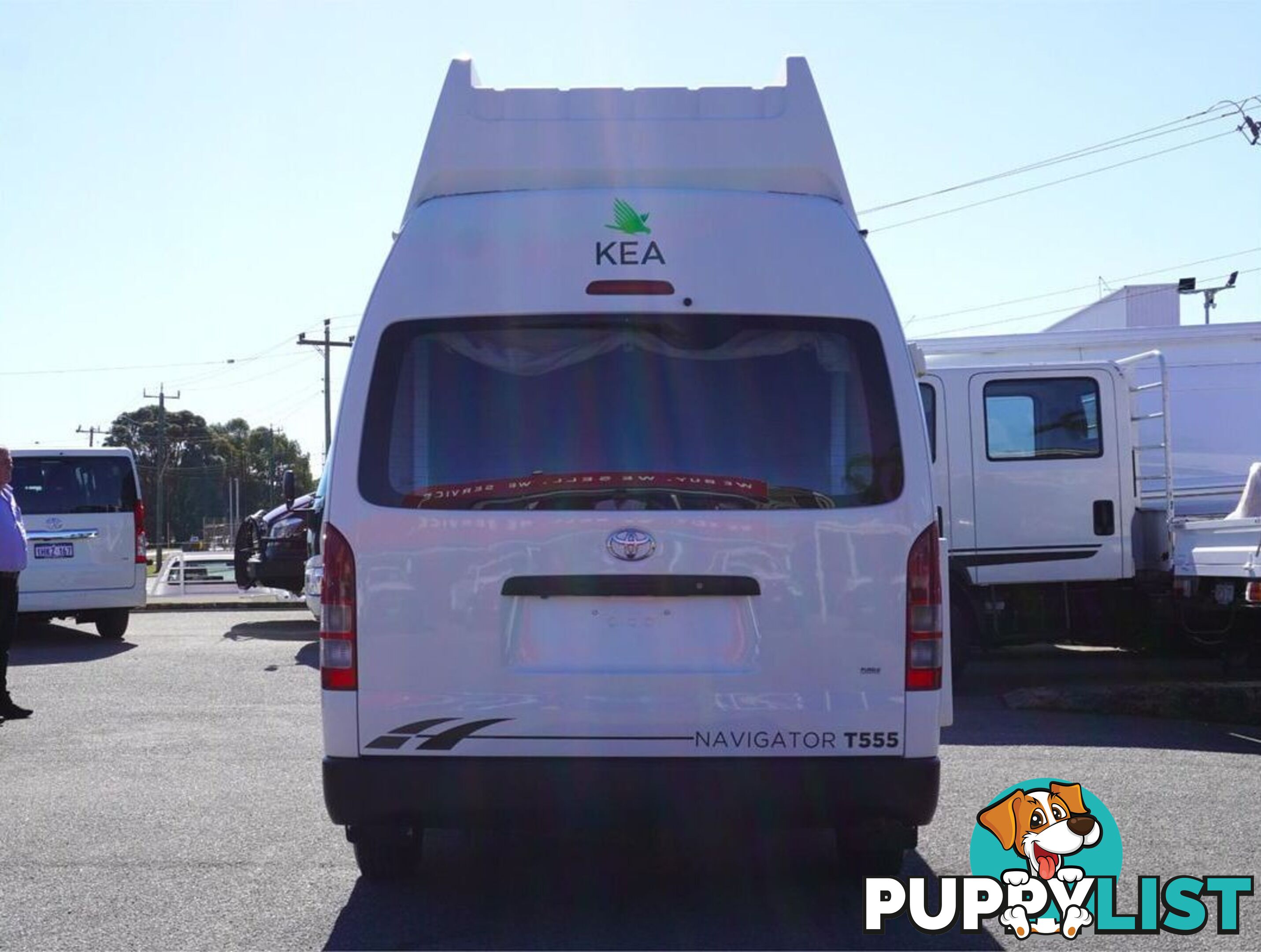 2018 TOYOTA HIACE  TRH221R 