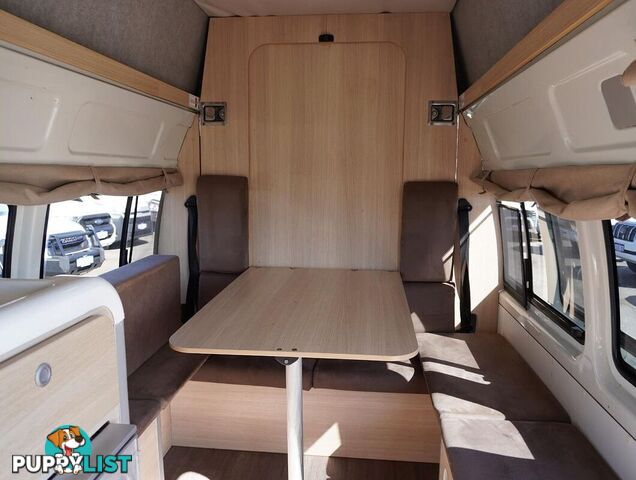 2018 TOYOTA HIACE  TRH221R 