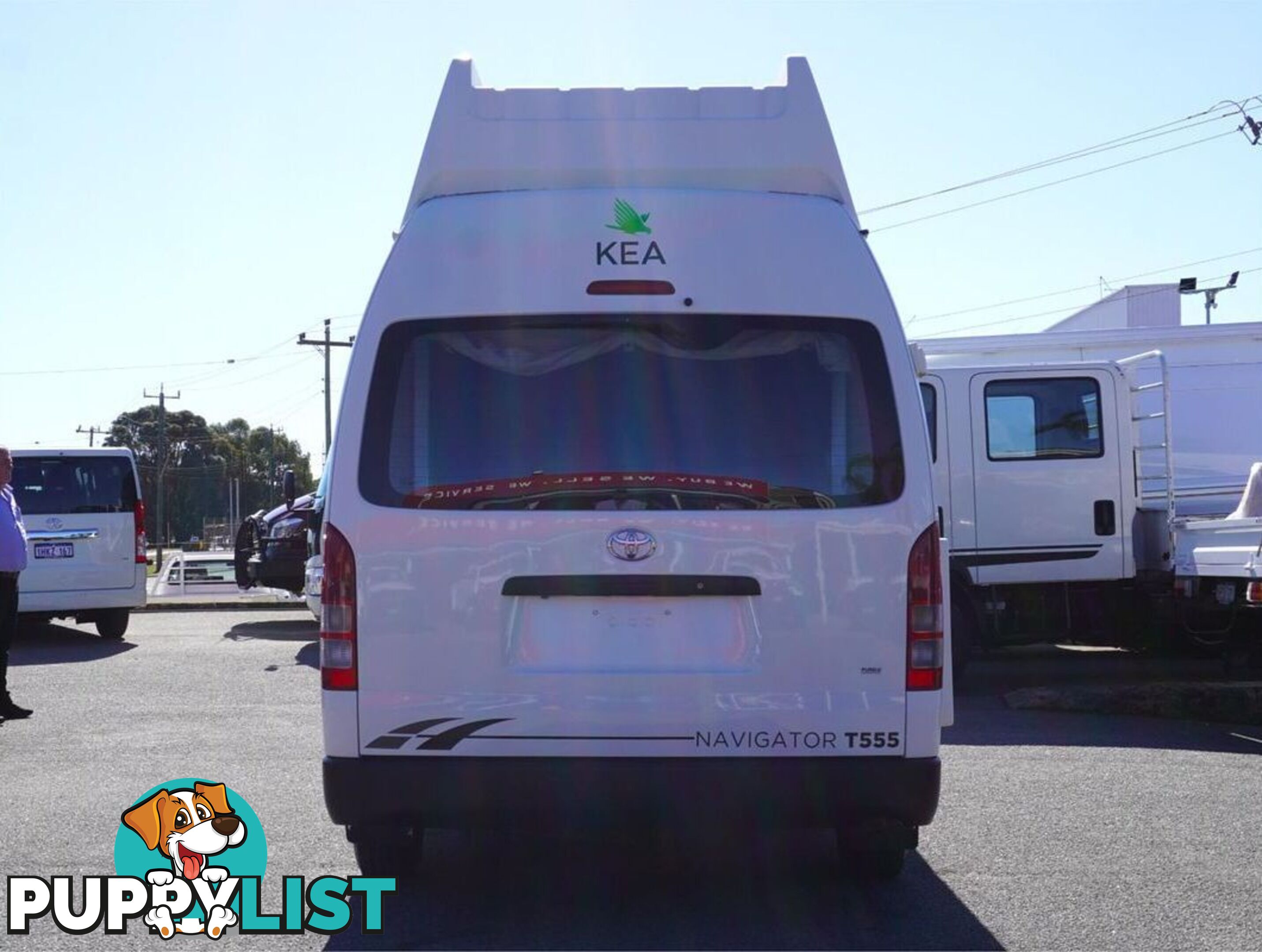 2018 TOYOTA HIACE  TRH221R 