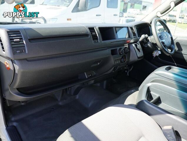 2018 TOYOTA HIACE  TRH221R 