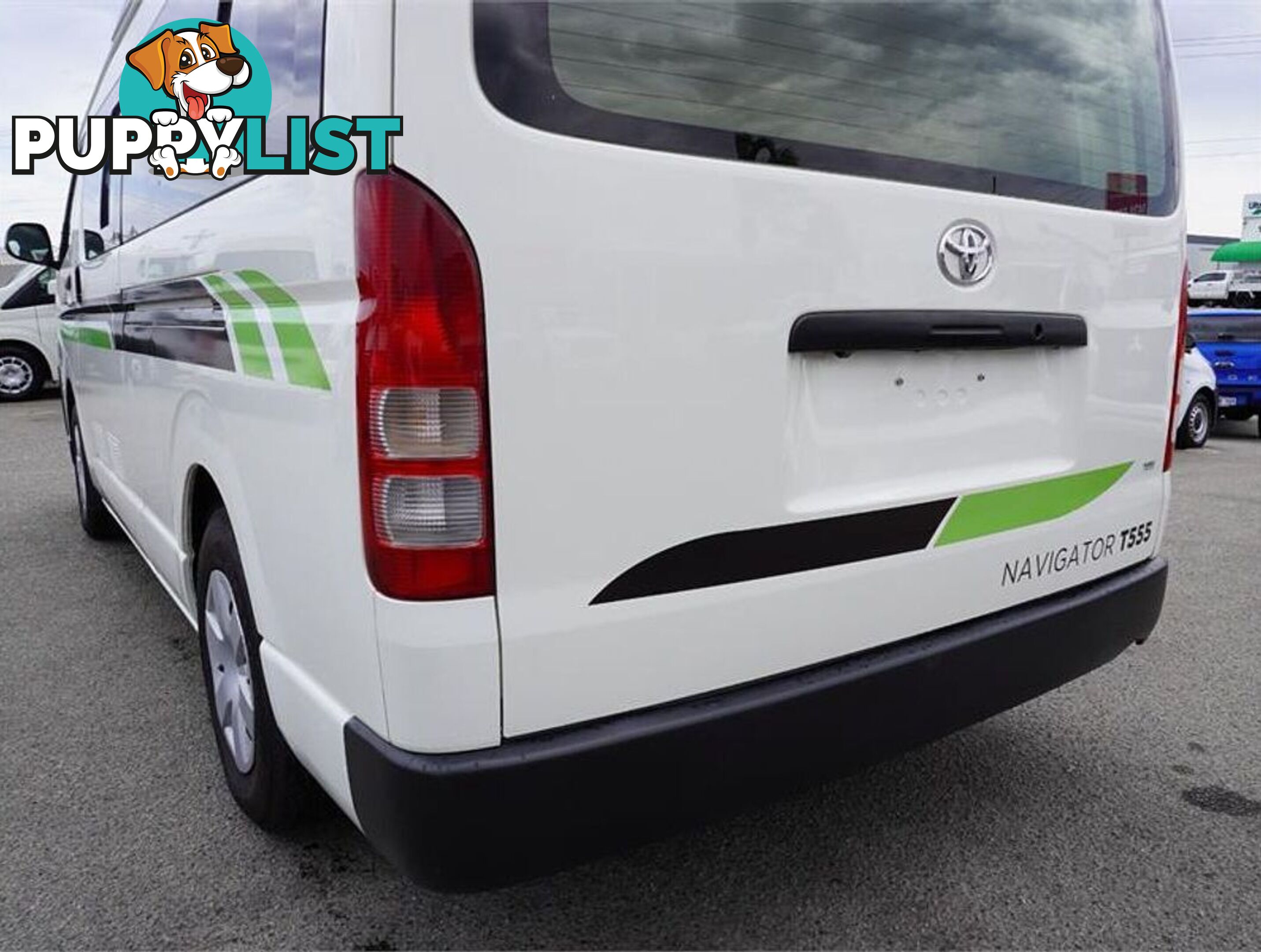2018 TOYOTA HIACE  TRH221R 