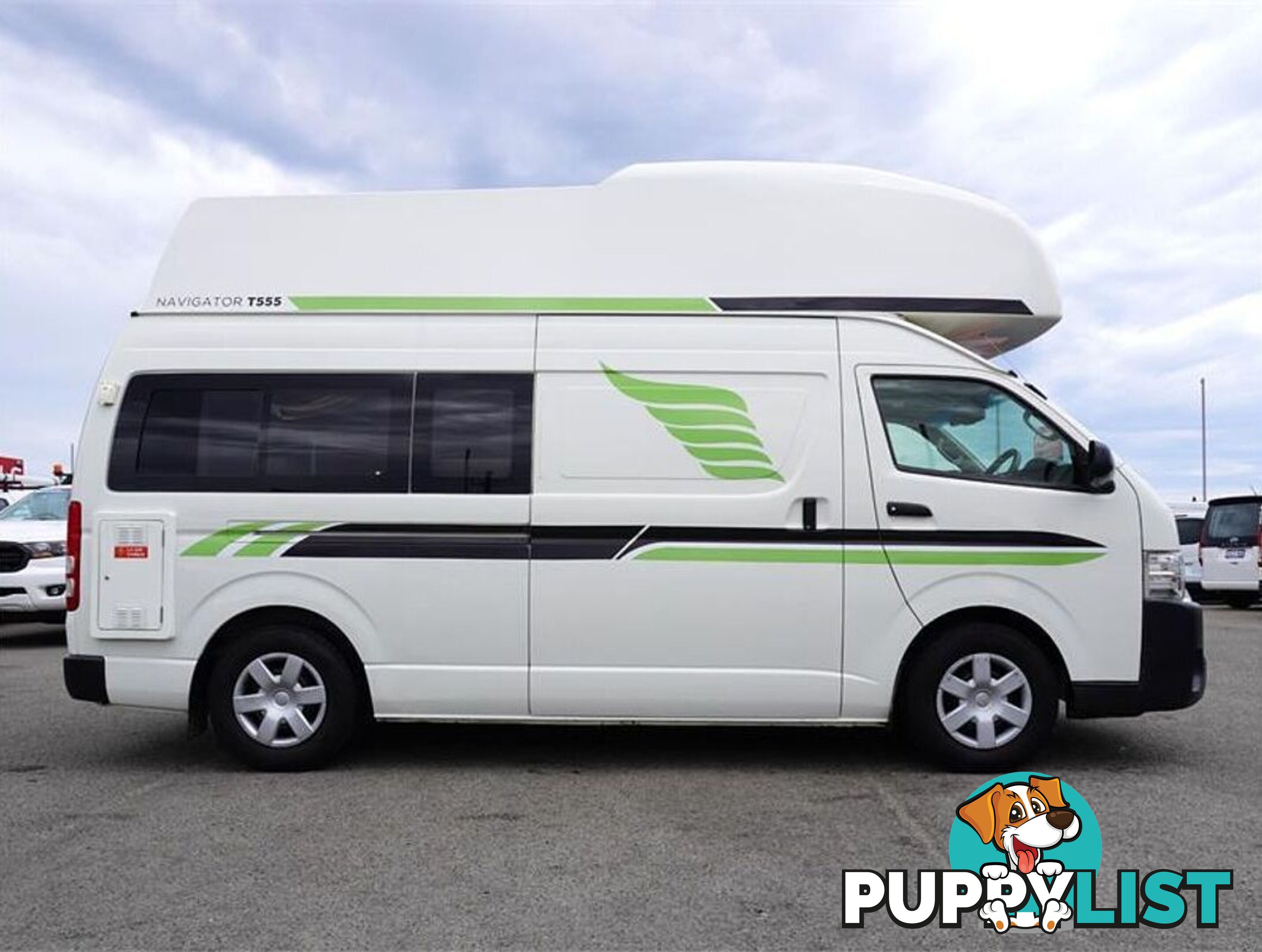 2018 TOYOTA HIACE  TRH221R 