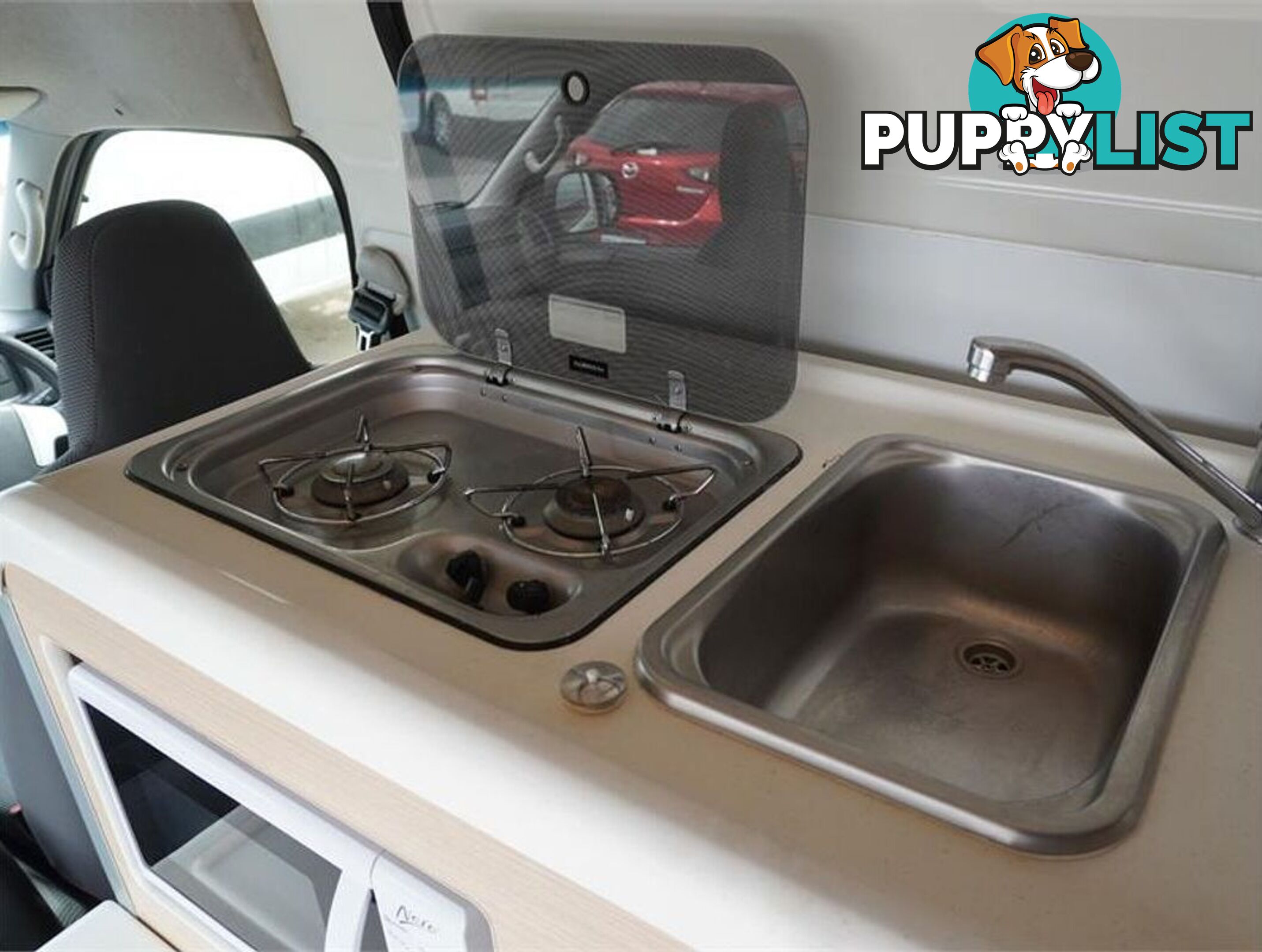 2018 TOYOTA HIACE  TRH221R 