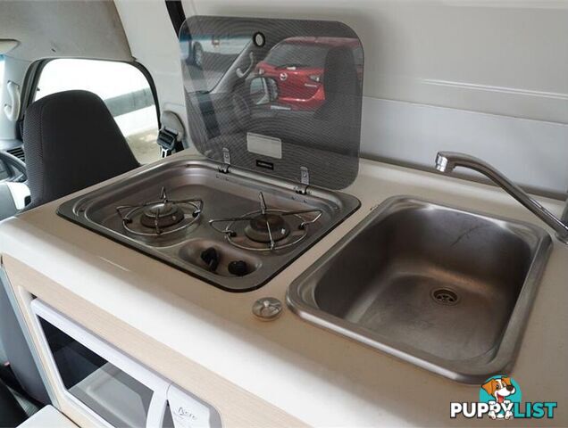2018 TOYOTA HIACE  TRH221R 