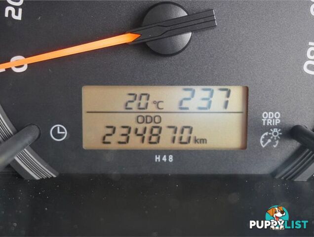 2018 TOYOTA HIACE  TRH221R 