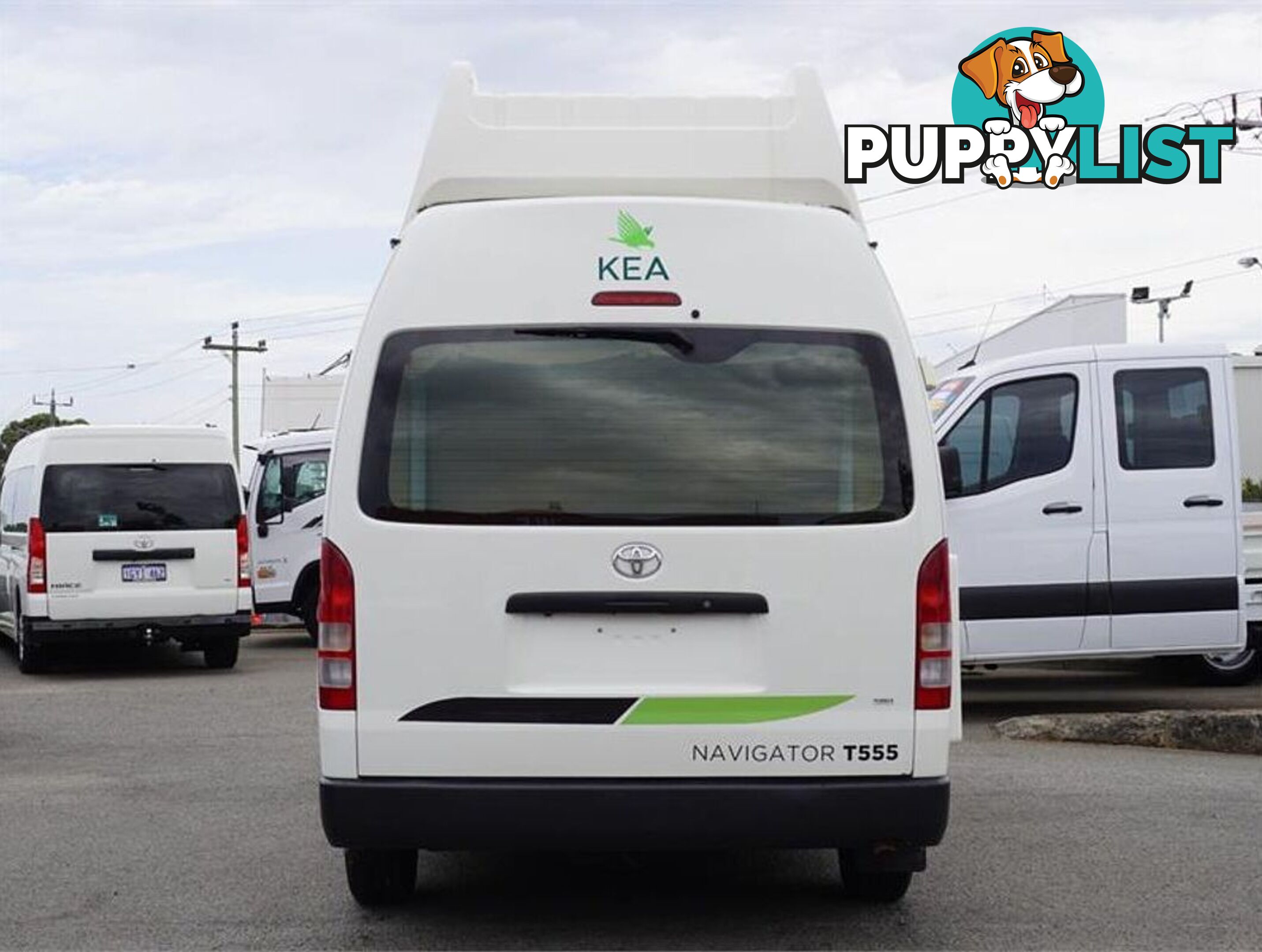 2018 TOYOTA HIACE  TRH221R 