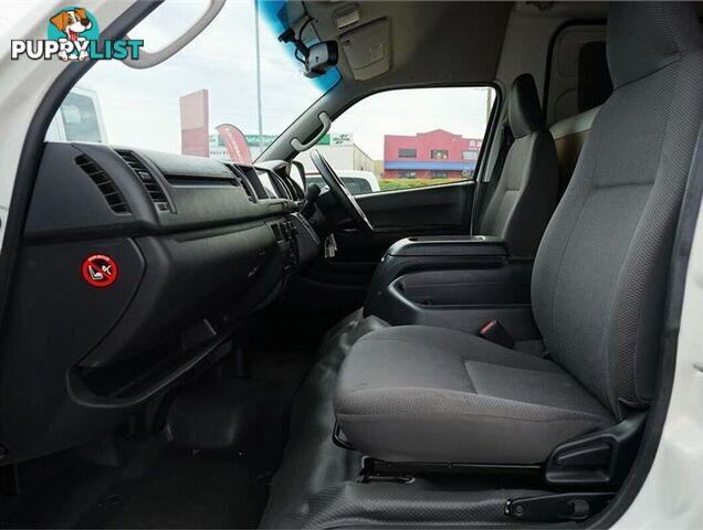 2018 TOYOTA HIACE  TRH221R 
