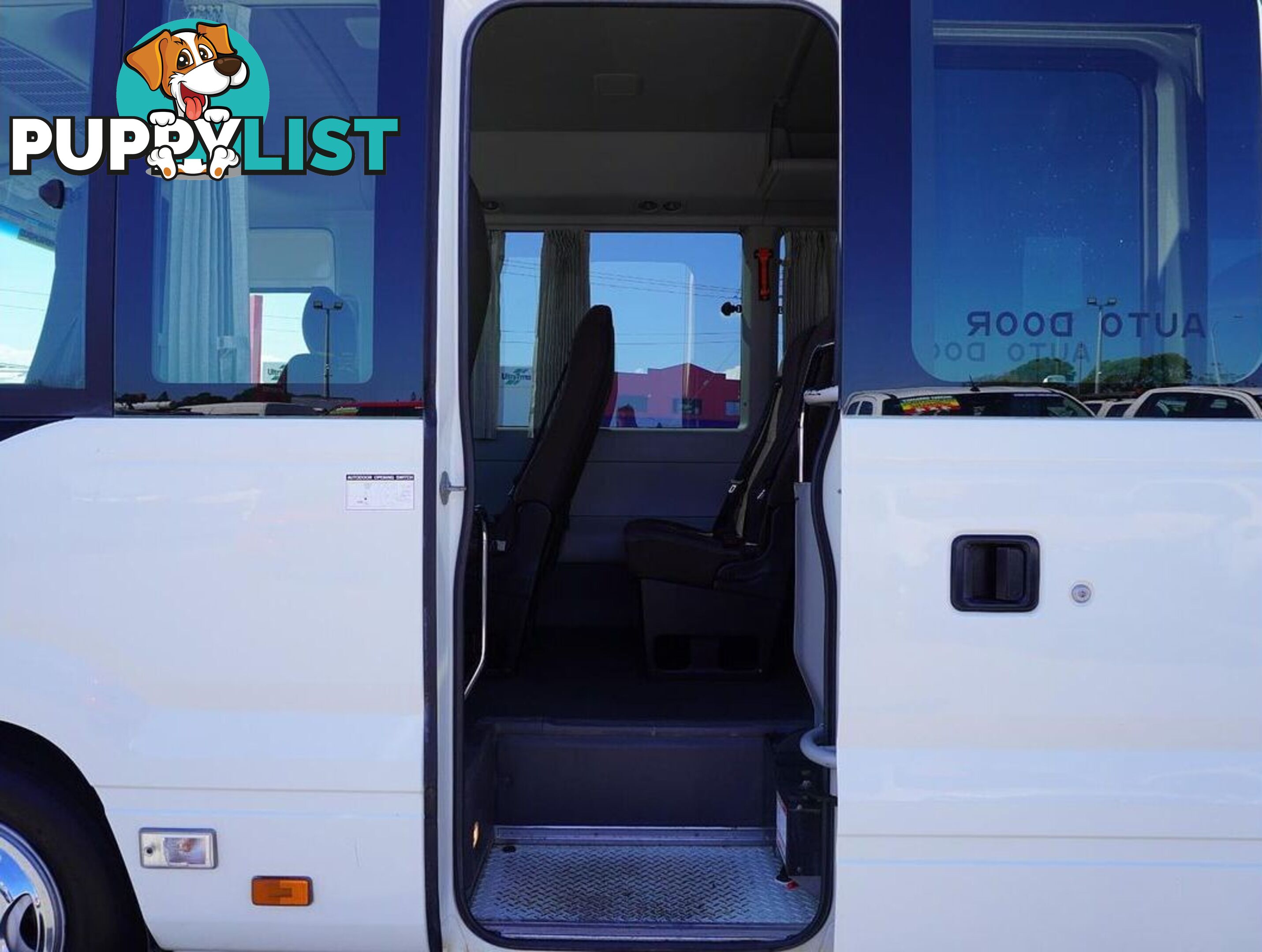 2018 TOYOTA COASTER  XZB70R 