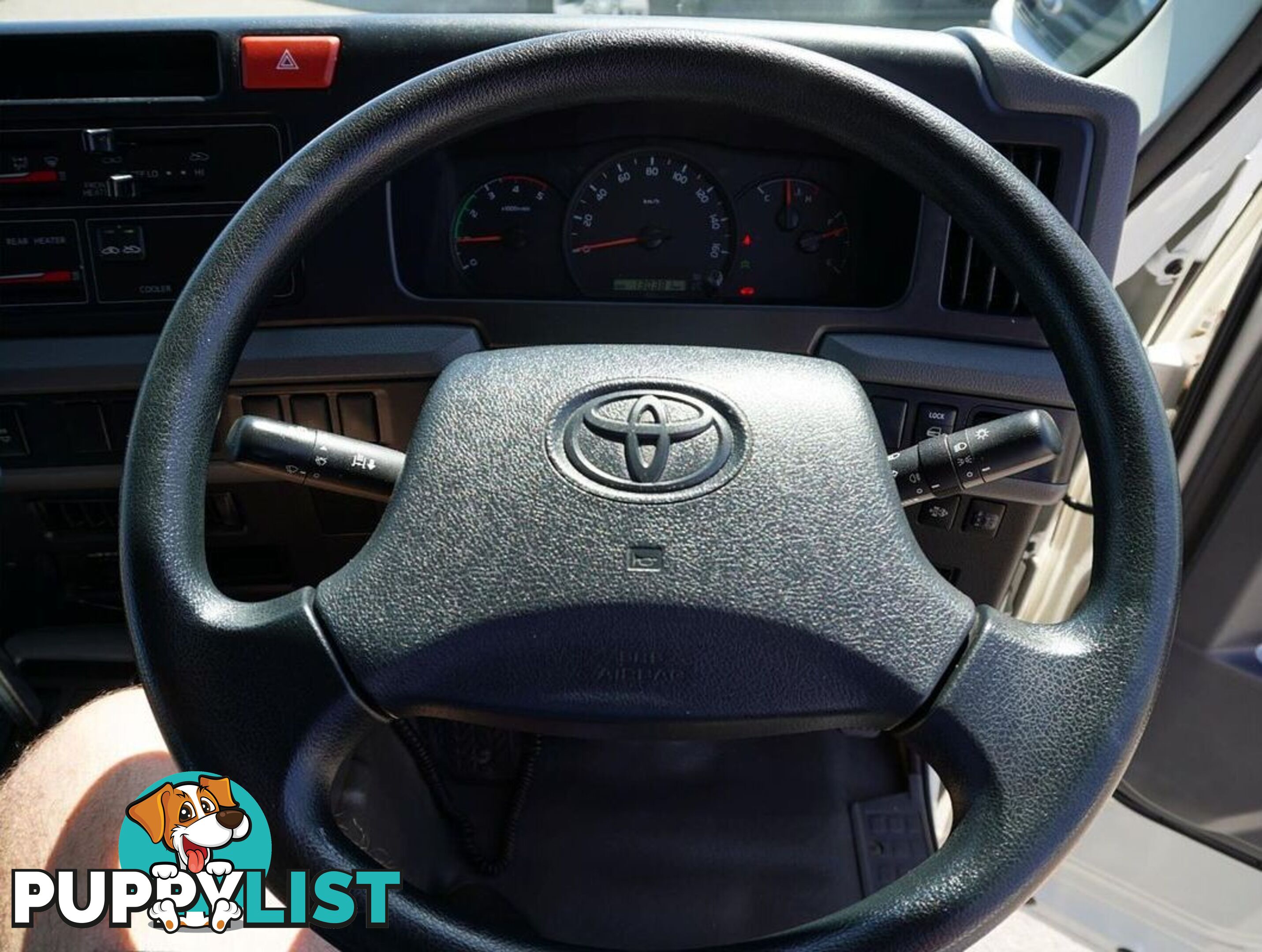 2018 TOYOTA COASTER  XZB70R 