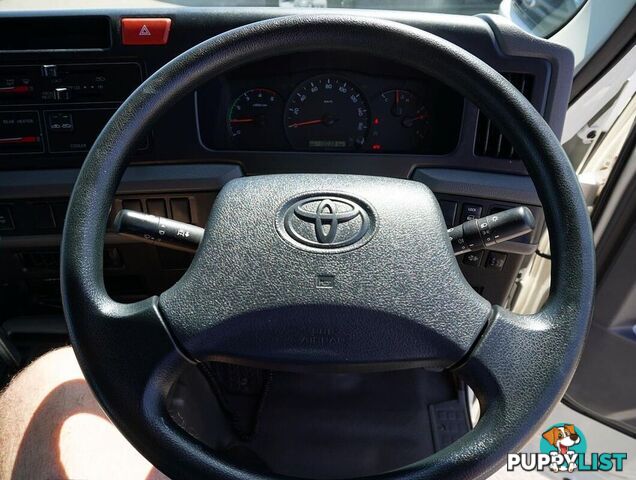 2018 TOYOTA COASTER  XZB70R 