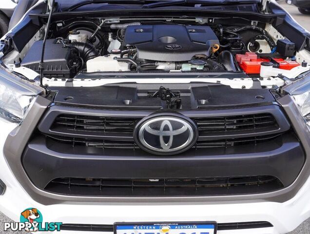 2021 TOYOTA HILUX  GUN126R 