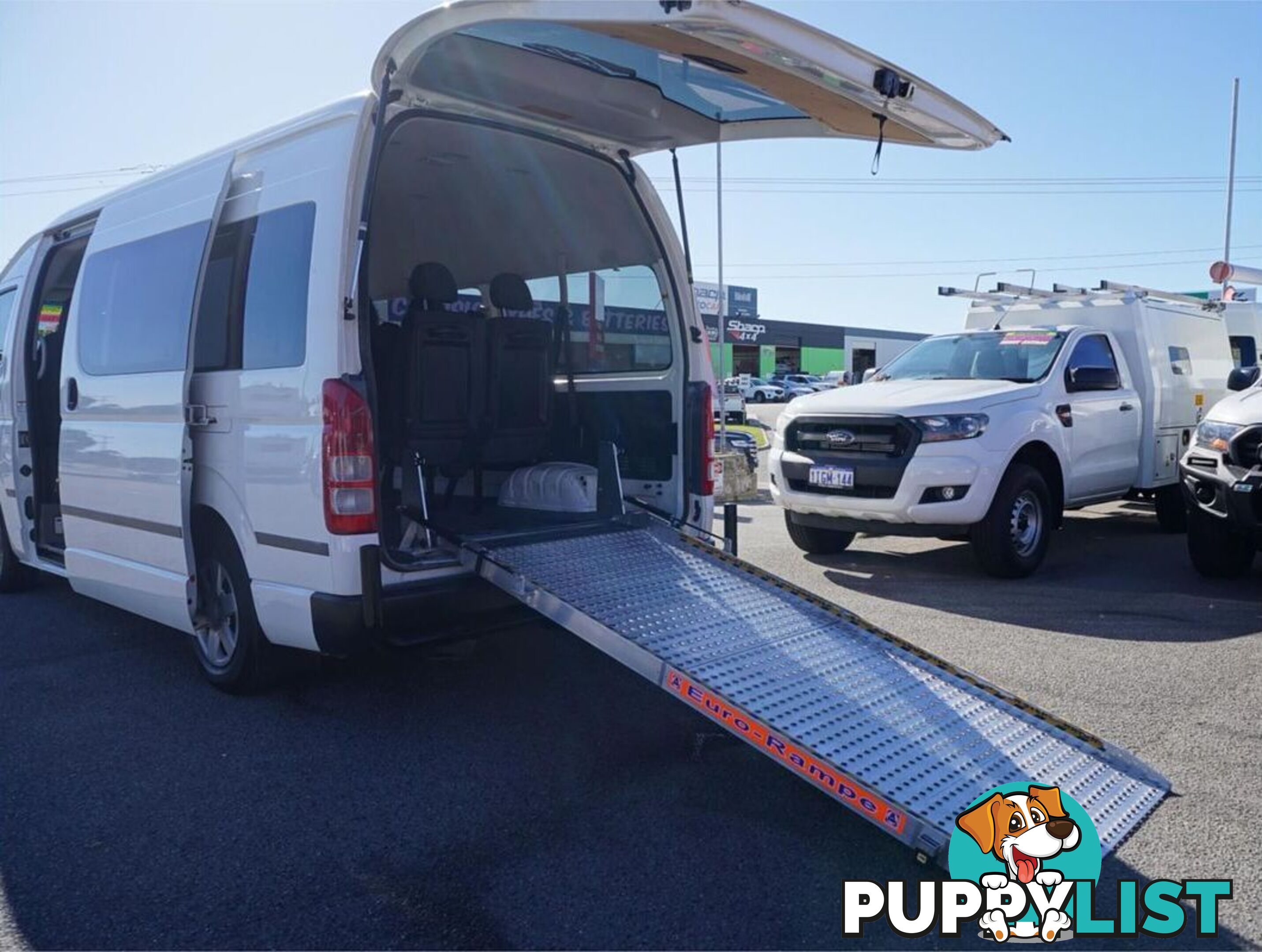 2014 TOYOTA HIACE  KDH223R 
