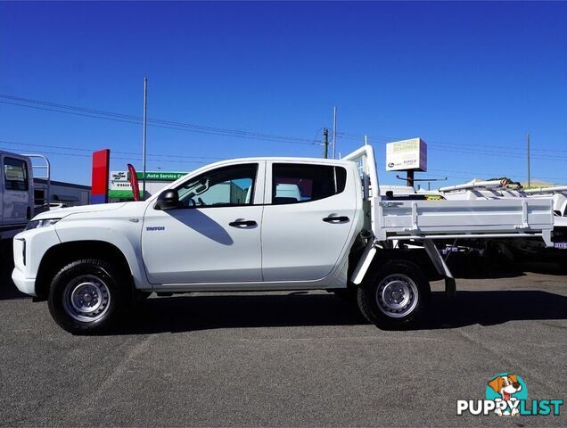 2019 MITSUBISHI TRITON  MR 