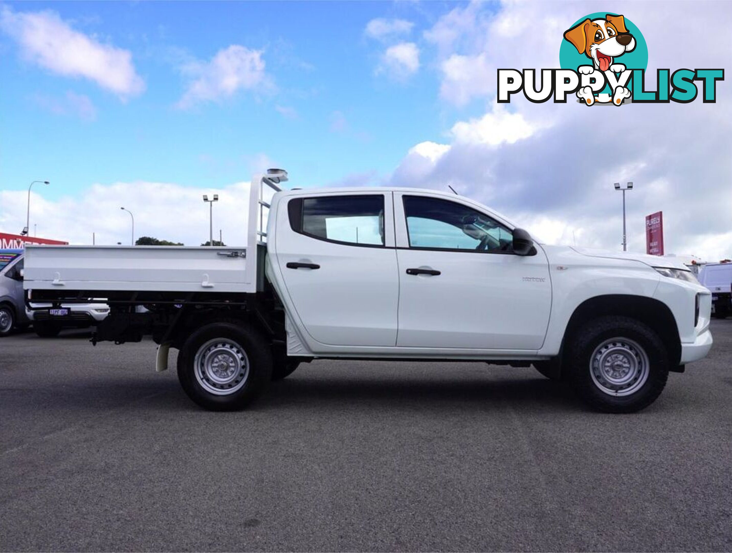 2022 MITSUBISHI TRITON  MR 