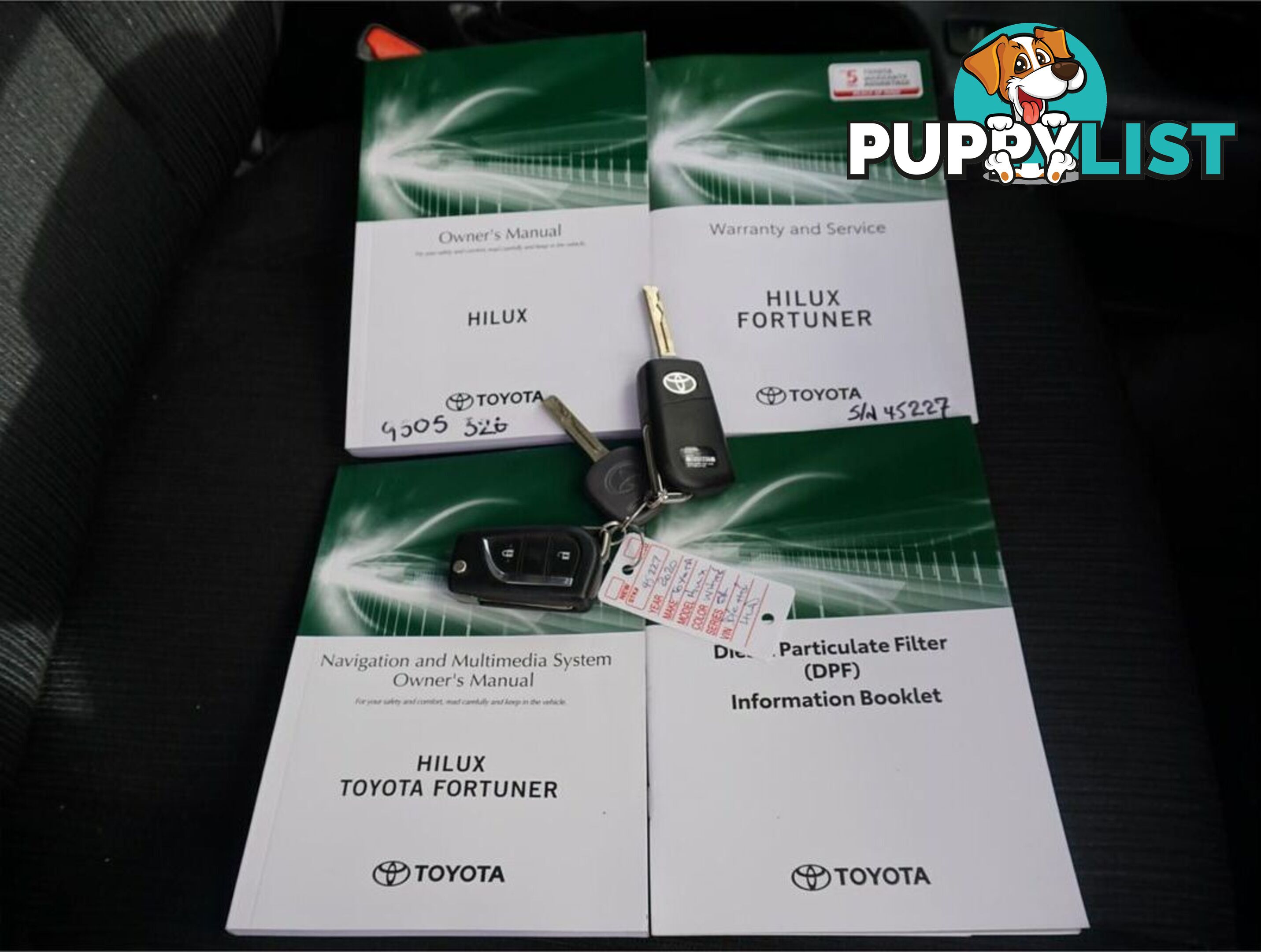 2020 TOYOTA HILUX  GUN126R 