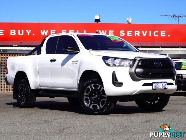 2022 TOYOTA HILUX  GUN126R 