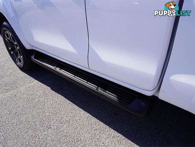 2022 TOYOTA HILUX  GUN126R 