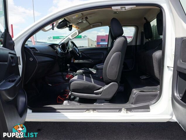 2020 MITSUBISHI TRITON  MR 