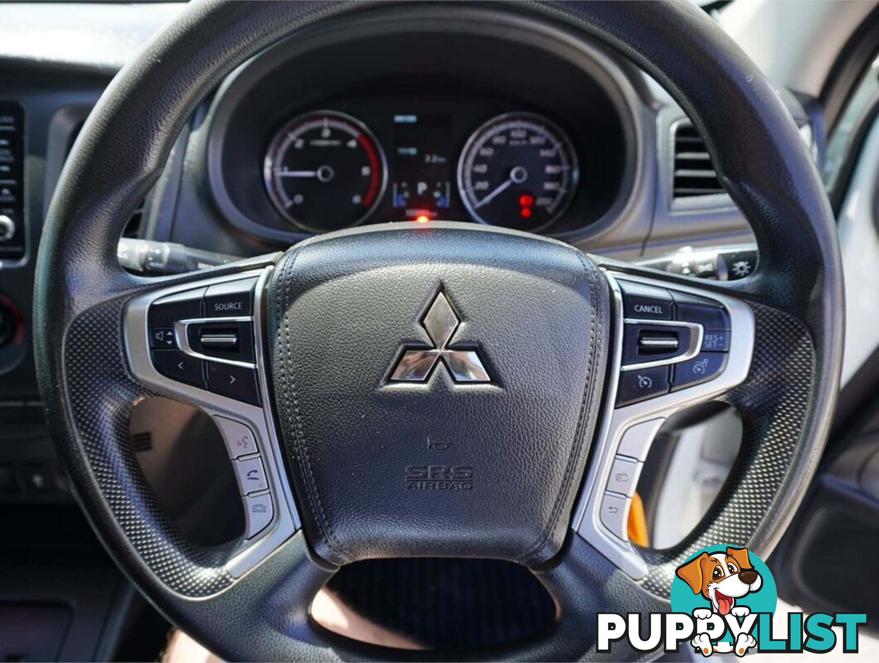 2020 MITSUBISHI TRITON  MR 