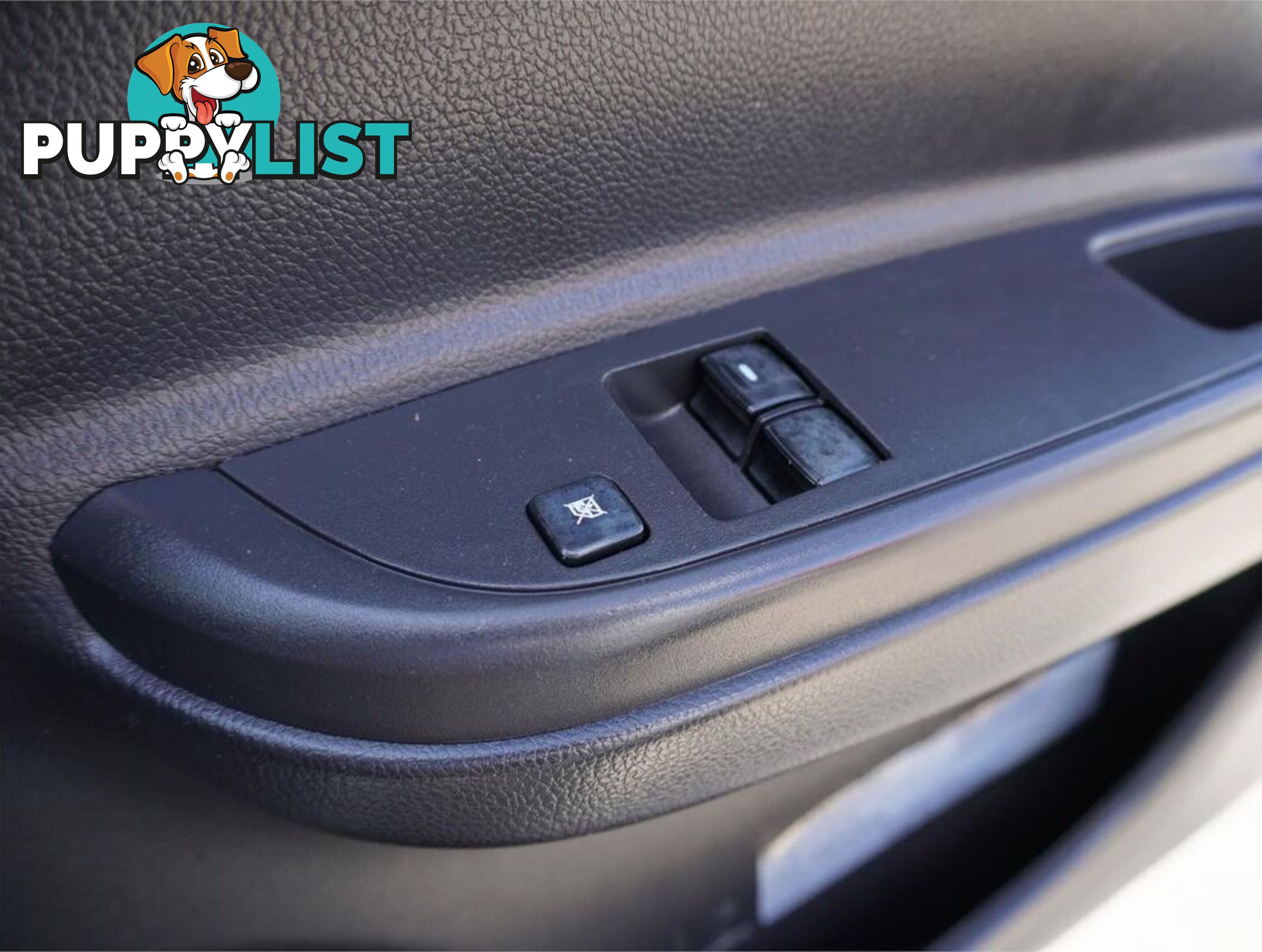 2020 MITSUBISHI TRITON  MR 