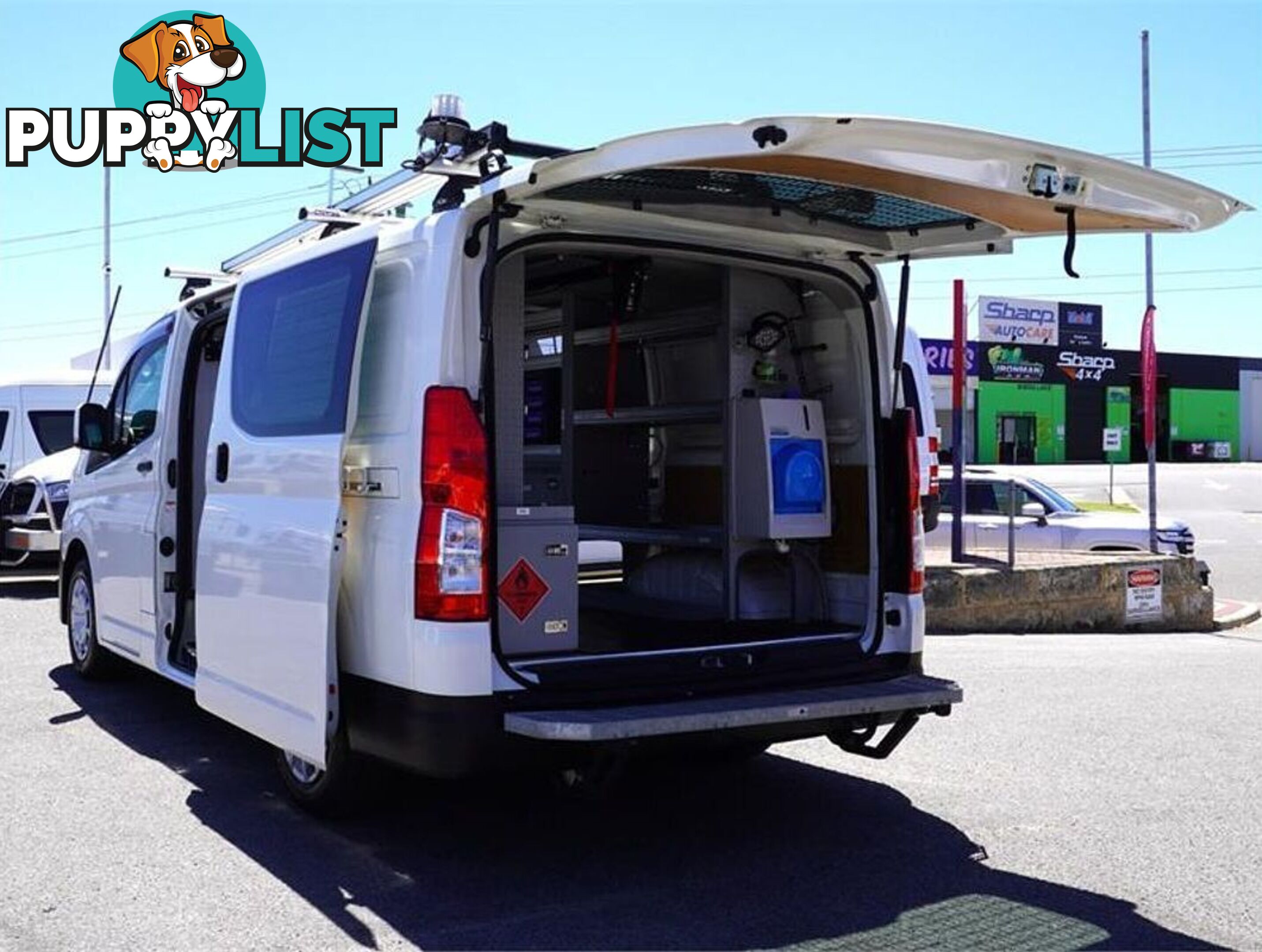 2019 TOYOTA HIACE  GDH300R 