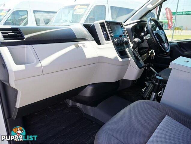 2019 TOYOTA HIACE  GDH300R 