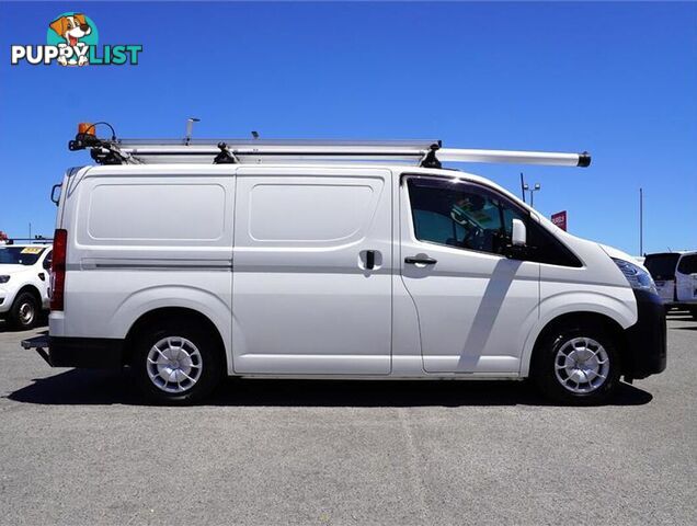 2019 TOYOTA HIACE  GDH300R 