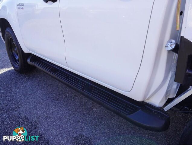 2020 TOYOTA HILUX  GUN126R 