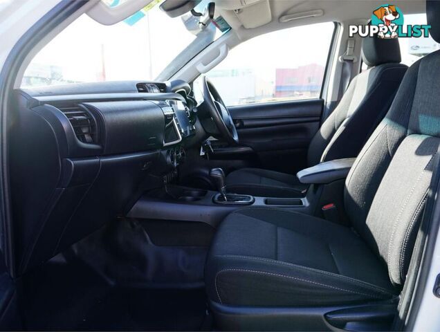 2020 TOYOTA HILUX  GUN126R 
