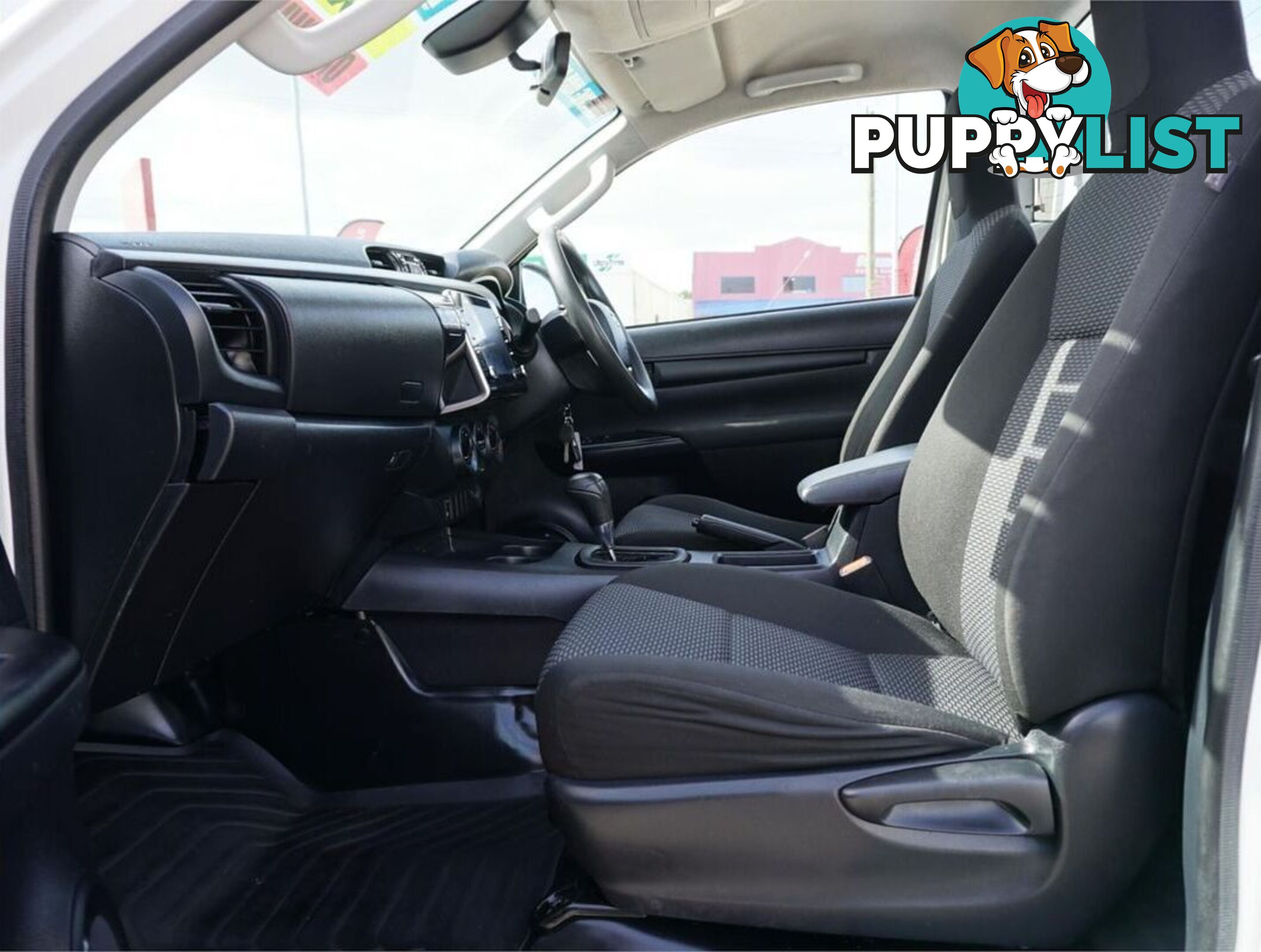 2020 TOYOTA HILUX  TGN121R 