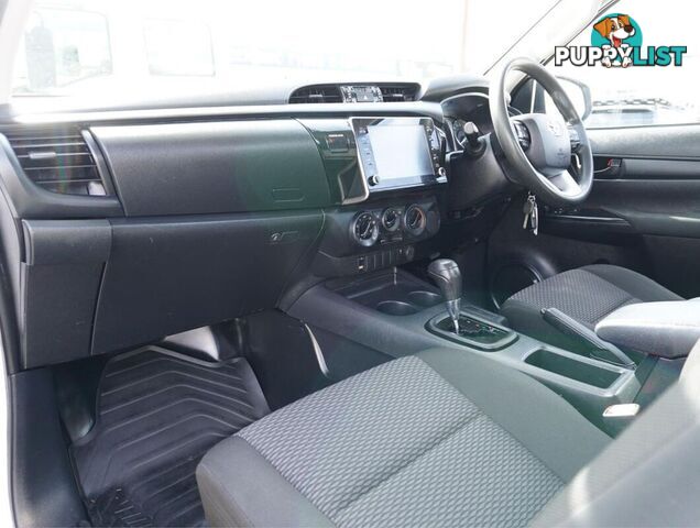2020 TOYOTA HILUX  TGN121R 