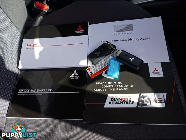 2021 MITSUBISHI TRITON  MR 