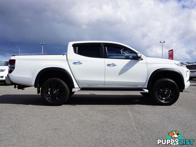2021 MITSUBISHI TRITON  MR 
