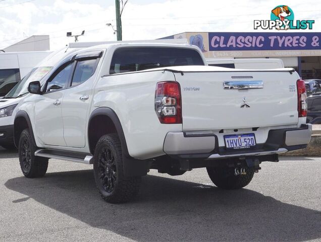 2021 MITSUBISHI TRITON  MR 