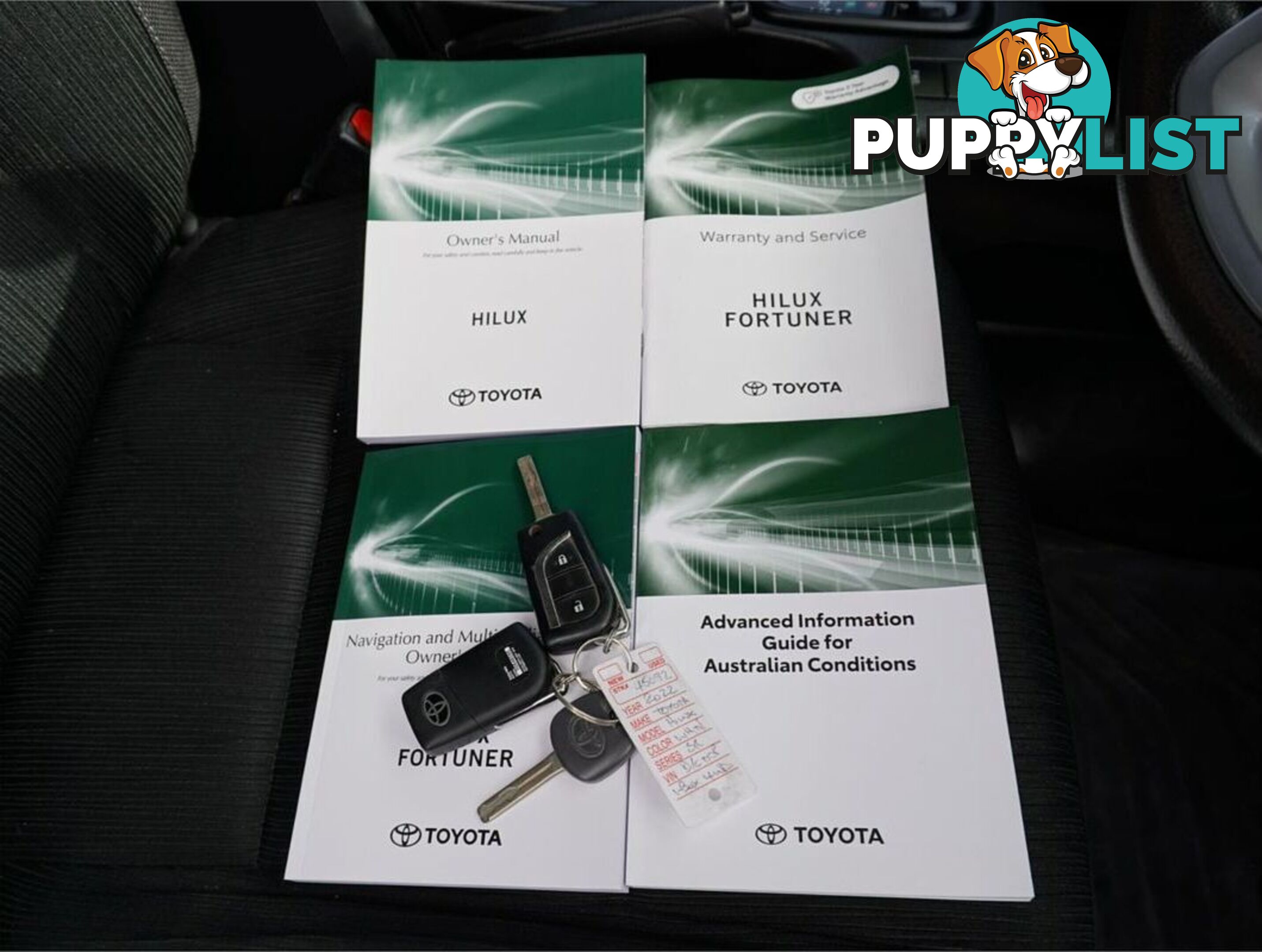 2022 TOYOTA HILUX  GUN126R 