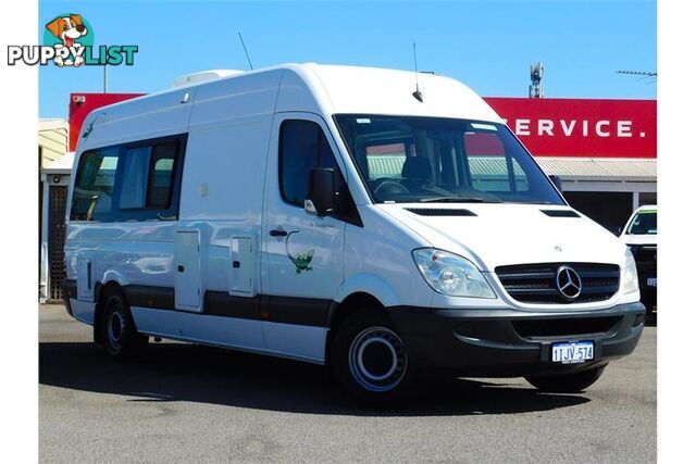 2010 MERCEDES BENZ SPRINTER  NCV3 