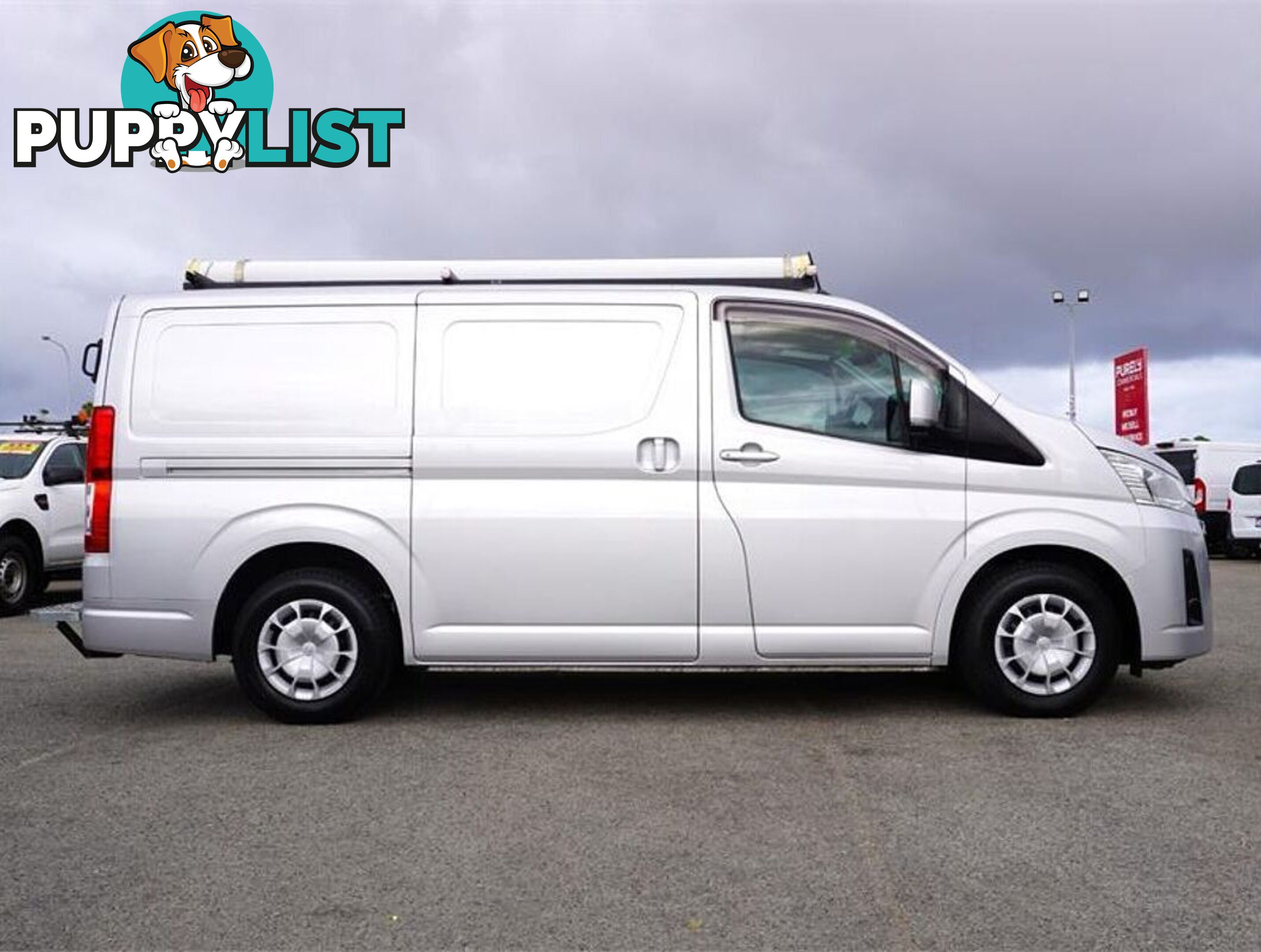 2019 TOYOTA HIACE  GDH300R 