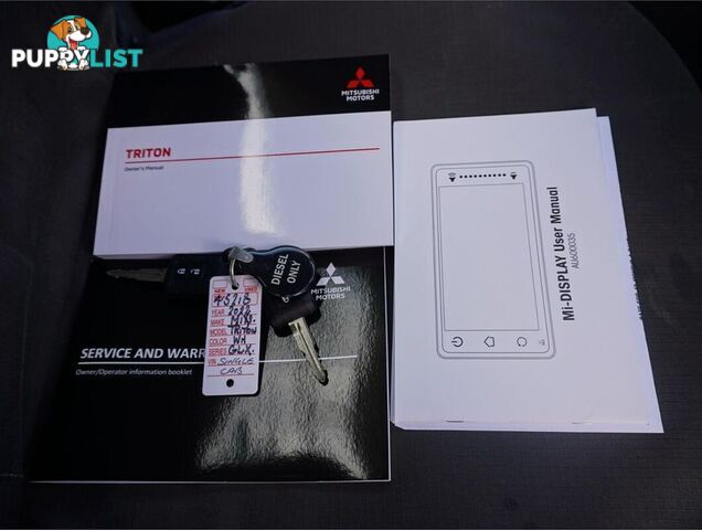 2022 MITSUBISHI TRITON  MR 