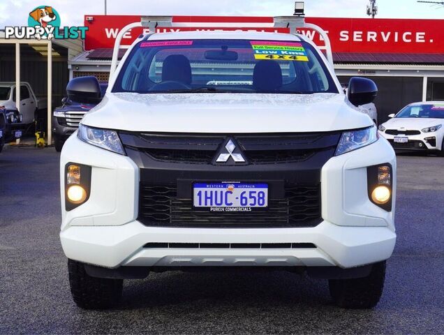 2022 MITSUBISHI TRITON  MR 