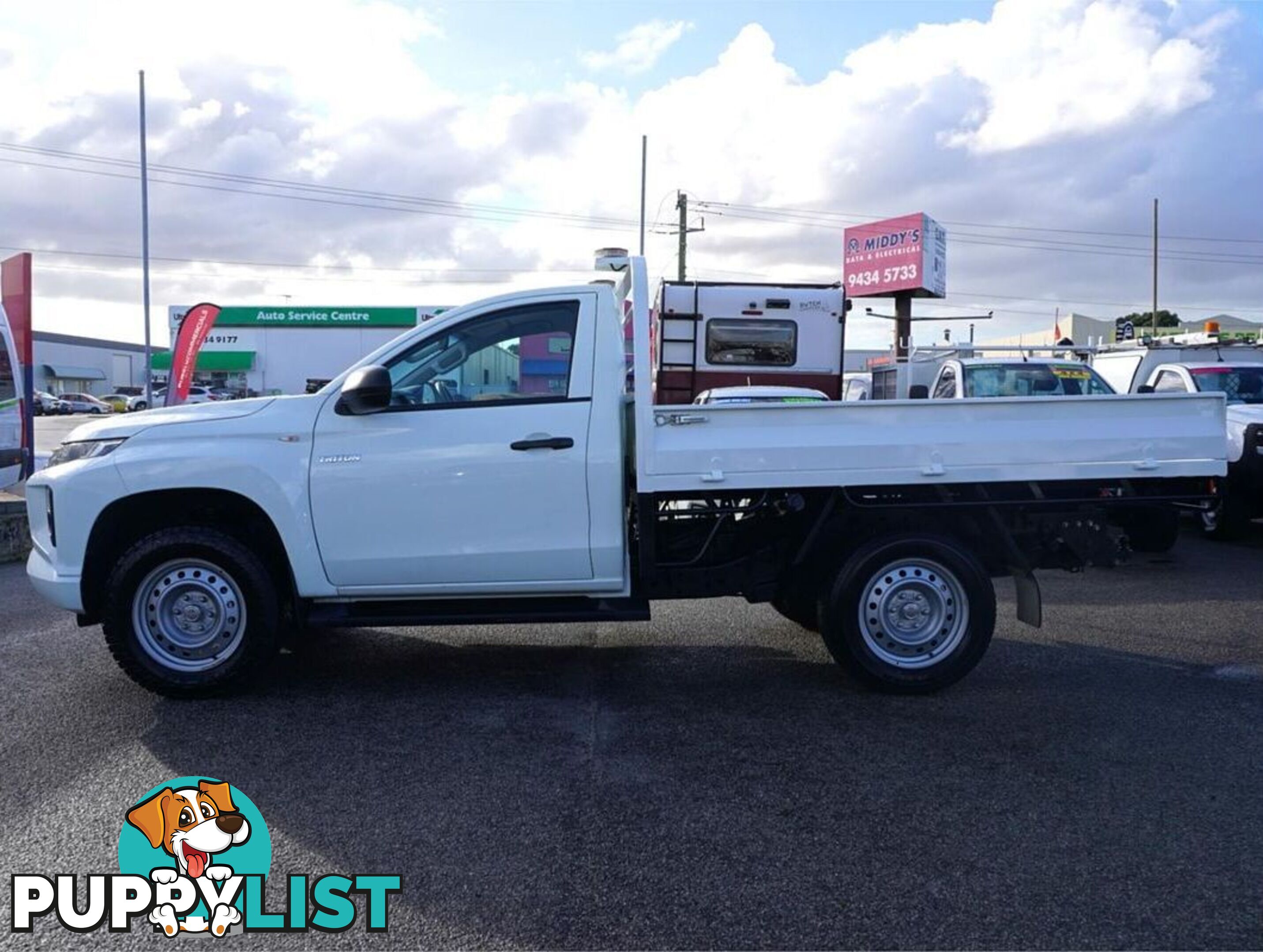 2022 MITSUBISHI TRITON  MR 