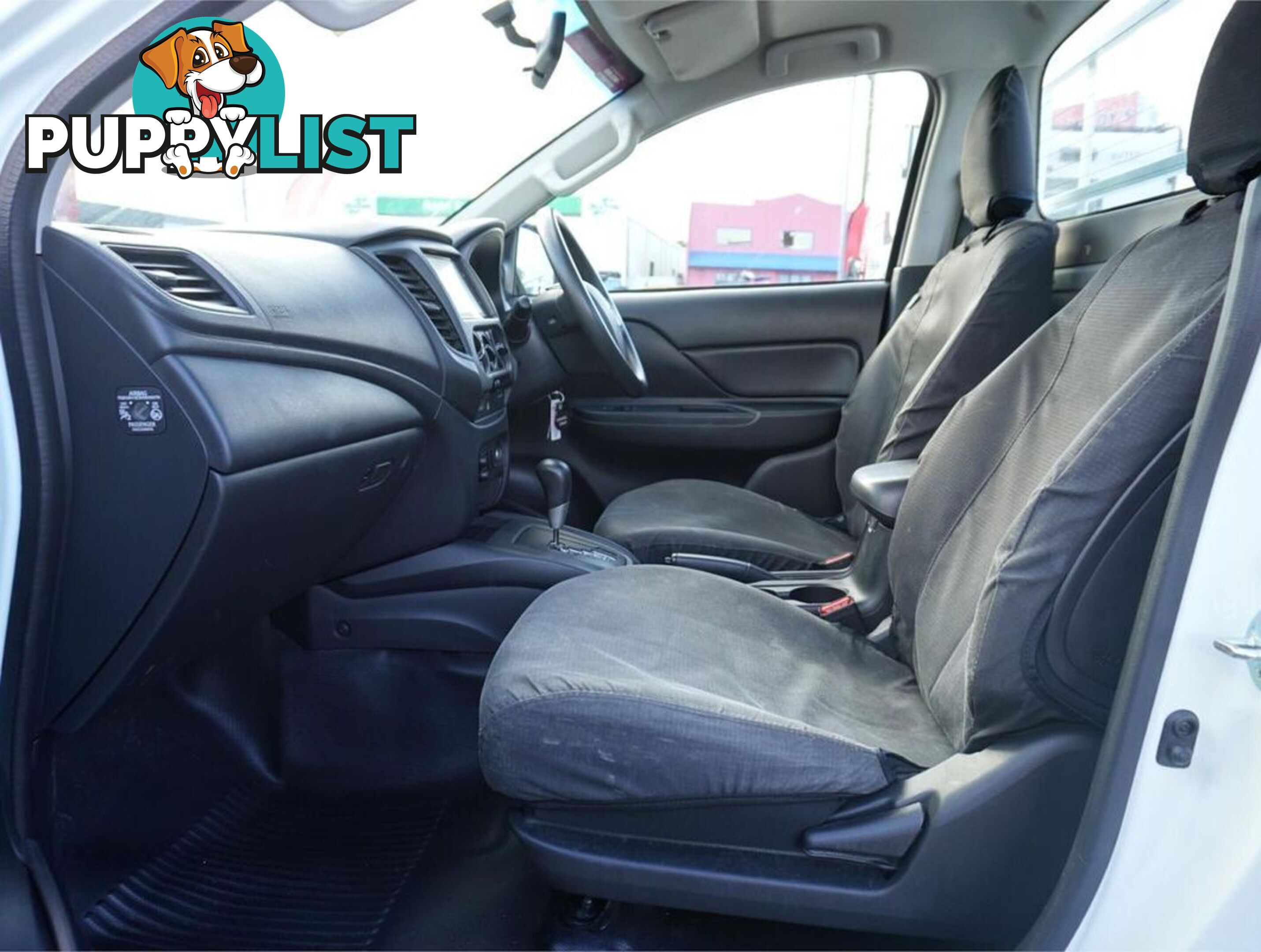 2022 MITSUBISHI TRITON  MR 