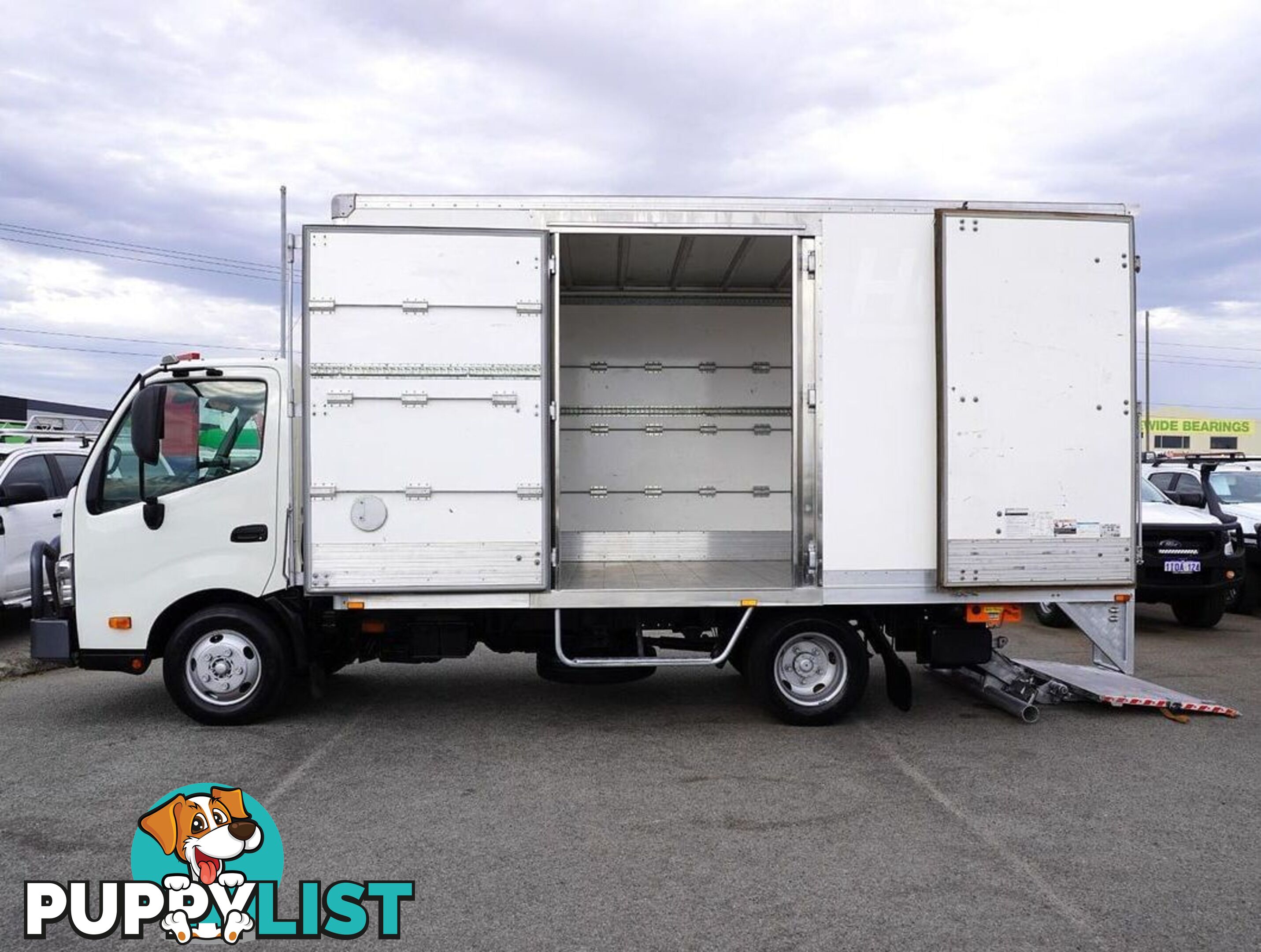 2021 HINO 300 SERIES   