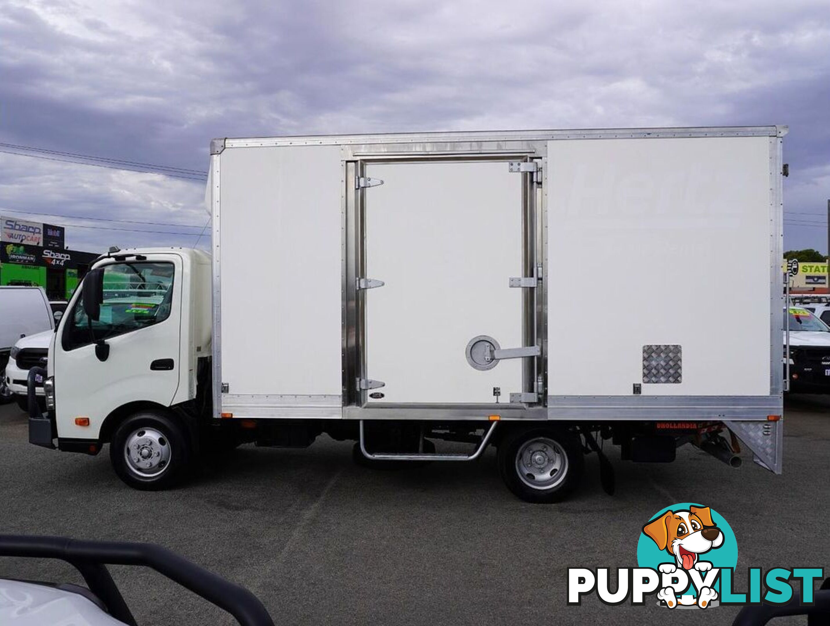 2021 HINO 300 SERIES   