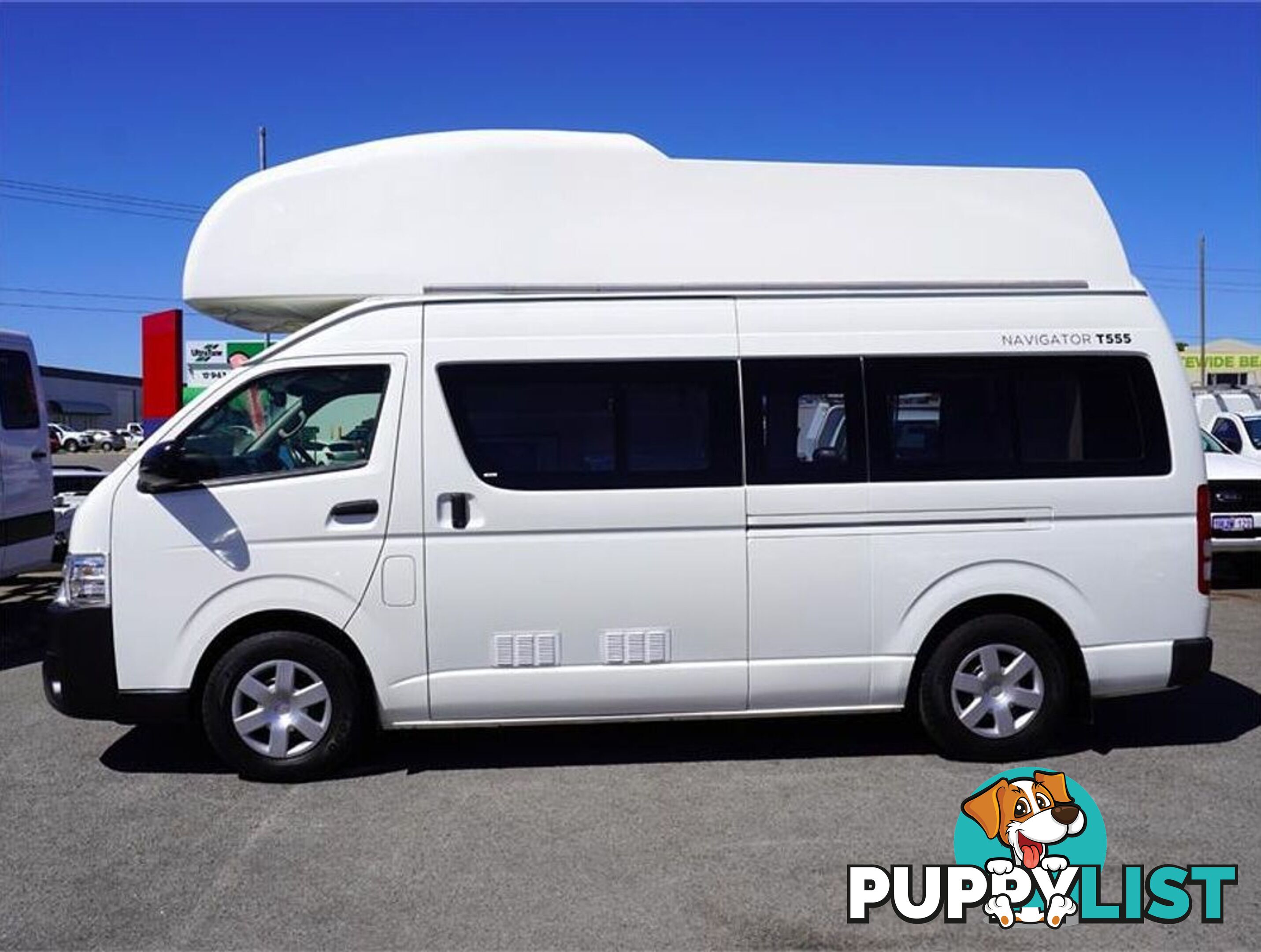 2018 TOYOTA HIACE  TRH221R 