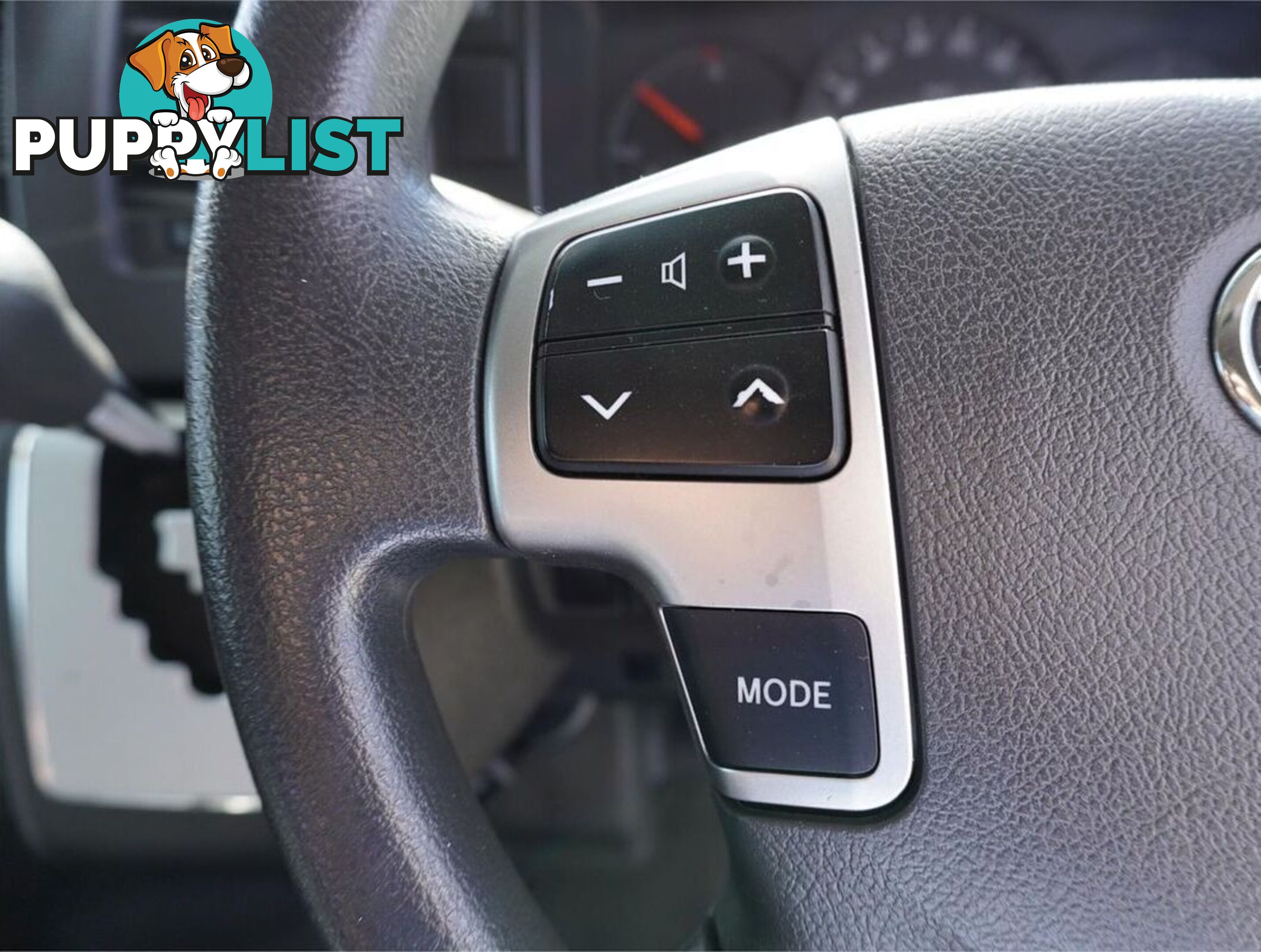 2018 TOYOTA HIACE  TRH221R 
